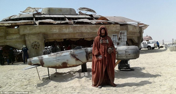 Как проходят съемки новых «Звездных войн» (26 фото)