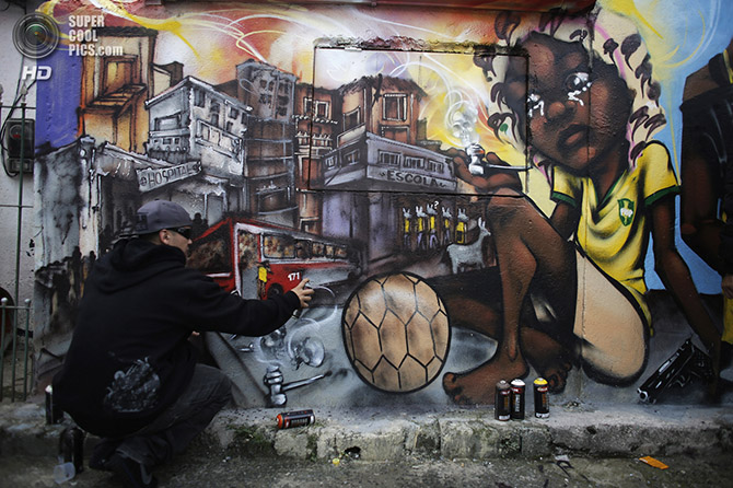 Граффити на тему ЧМ-2014 в Бразилии (15 фото)