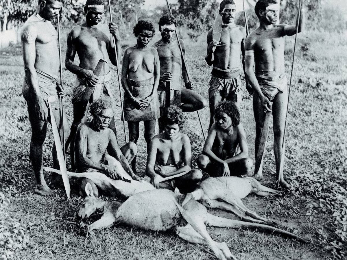 Самые странные погребальные обряды