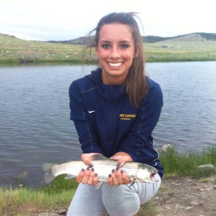 Красотки на рыбалке