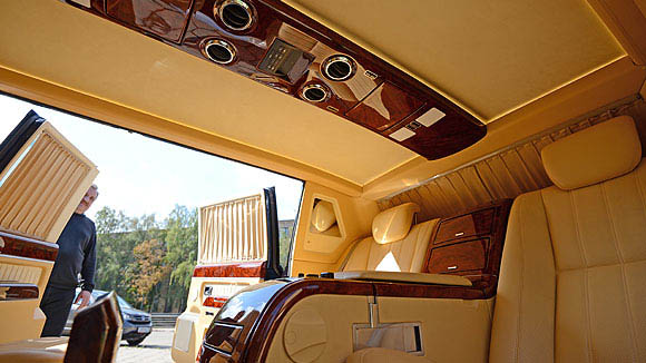 Президентский лимузин от ЗИЛа готов (12 фото)