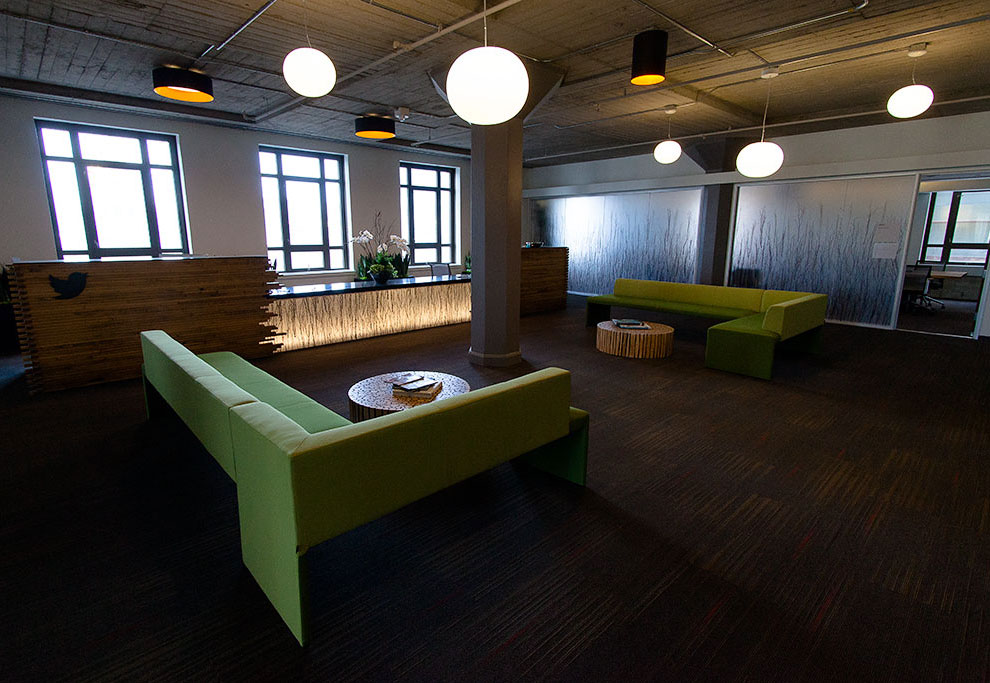 Штаб-квартира компании Твиттер