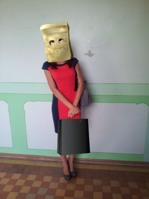 Поменяйте фон