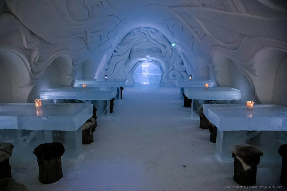 Снежный замок в Лапландии