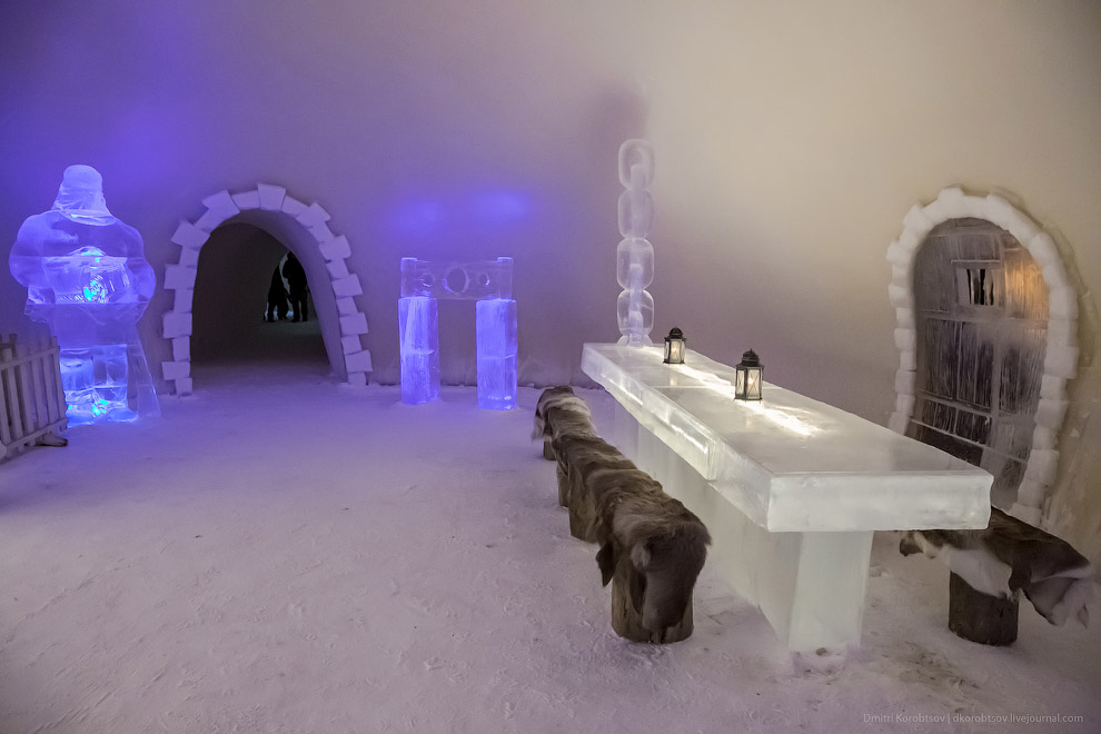 Снежный замок в Лапландии