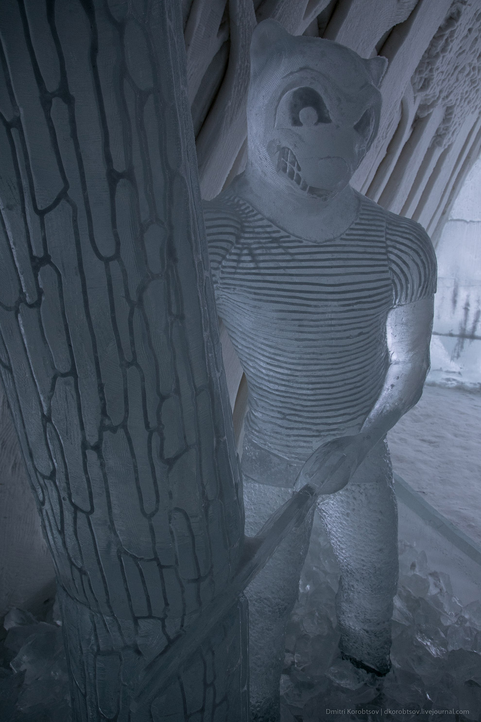 Снежный замок в Лапландии