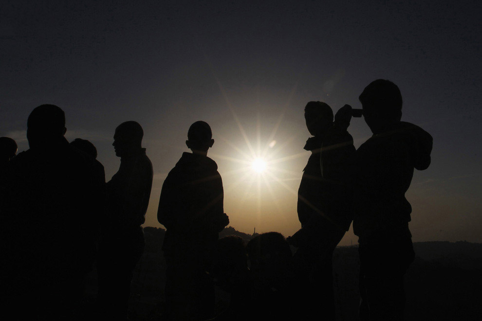 Редкое гибридное солнечное затмение