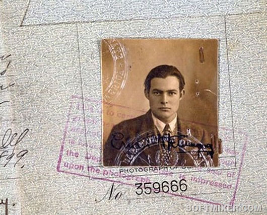 Как выглядели паспорта знаменитых людей