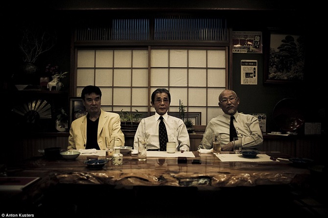 Редкие кадры, позволяющие увидеть мир якудза изнутри