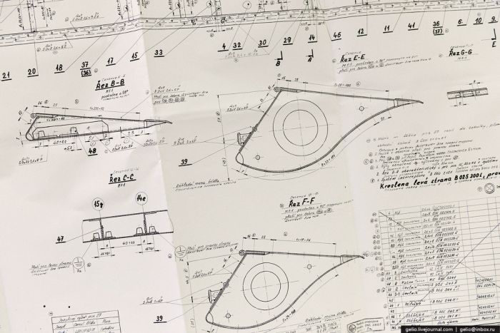 Как делают самолетоы Л-410 в Чехии