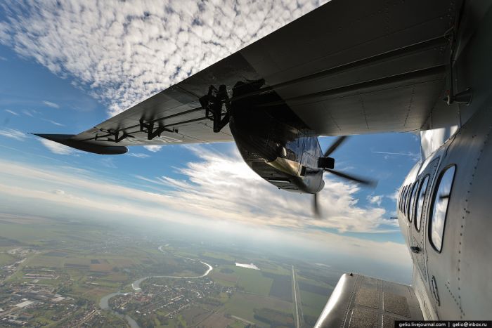 Как делают самолетоы Л-410 в Чехии