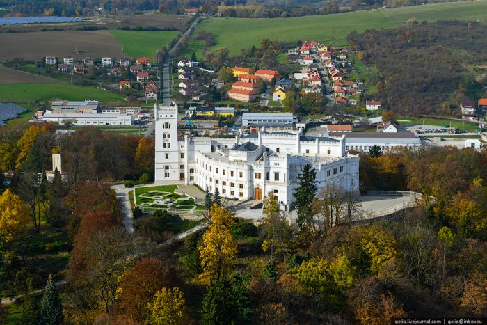 Как делают самолетоы Л-410 в Чехии