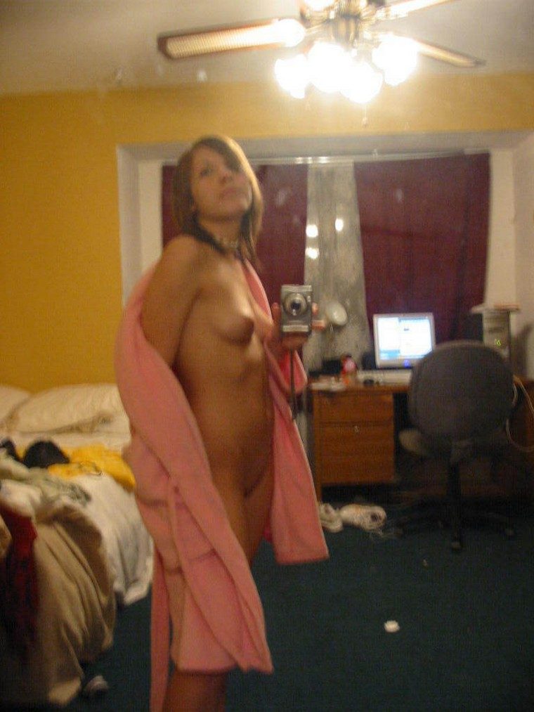 Любительские фото откровенных девчонок