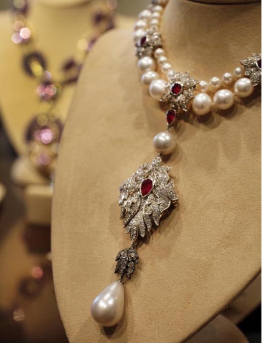 Перегрина – самая дорогая и самая большая жемчужина в мире