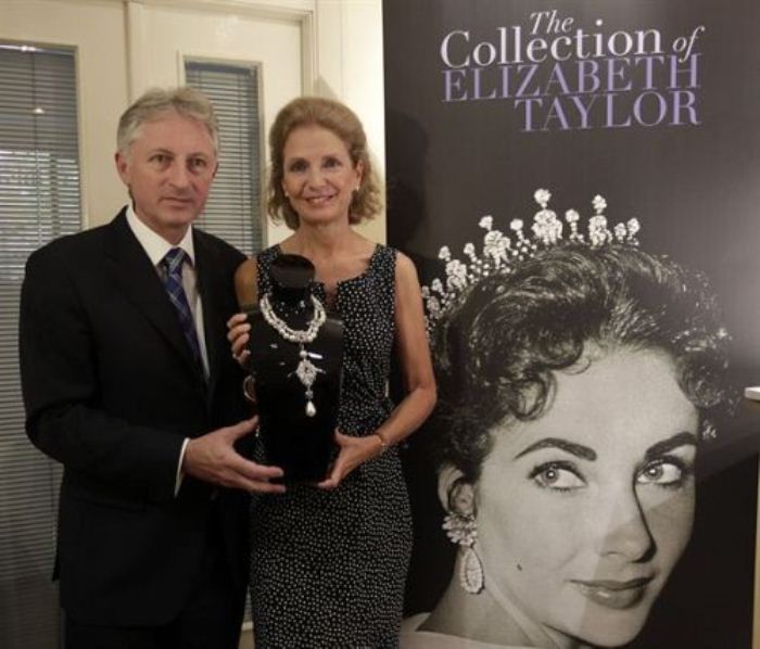 Перегрина – самая дорогая и самая большая жемчужина в мире