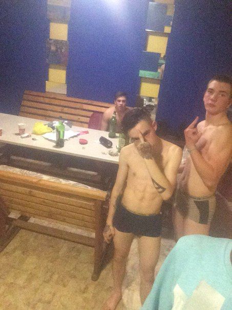 В Смоленске банда несовершеннолетних преступников избила шесть человек, один умер, другой впал в кому В Смоленске банда несовершеннолетних преступников избила шесть человек, один умер, другой впал в кому