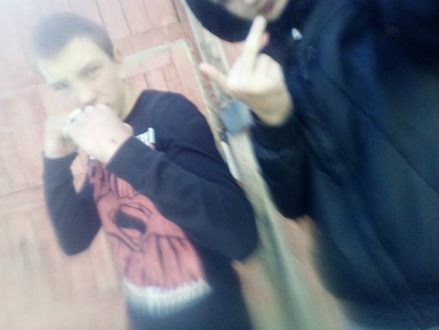 В Смоленске банда несовершеннолетних преступников избила шесть человек, один умер, другой впал в кому В Смоленске банда несовершеннолетних преступников избила шесть человек, один умер, другой впал в кому