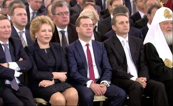 «Шаг влево, шаг вправо, расстрел!» или парочка неожиданных вещей, за которые вас могут казнить в Северной Корее «Шаг влево, шаг вправо, расстрел!» или парочка неожиданных вещей, за которые вас могут казнить в Северной Корее