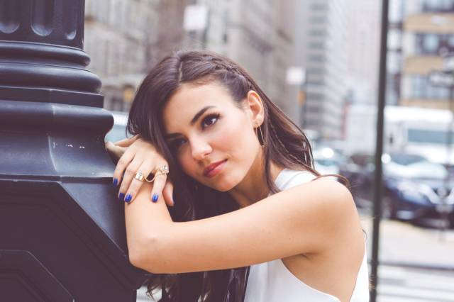 Красивые и милые девушки