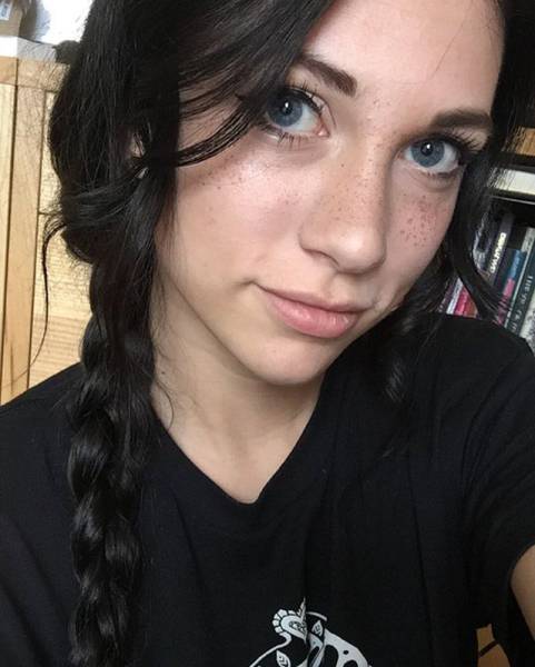 Красивые и милые девушки