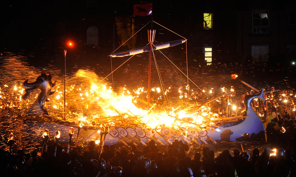 Праздник огня Апхеллио 2013