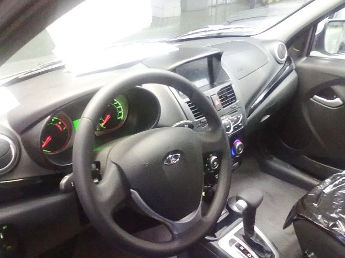 Обновленный интерьер Лада Калина