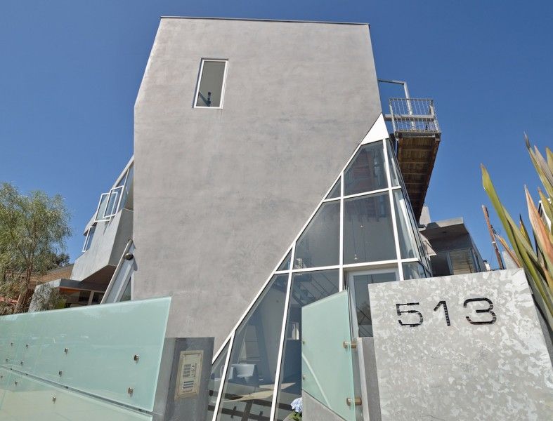 Футуристичные жилые дома (41 фото)