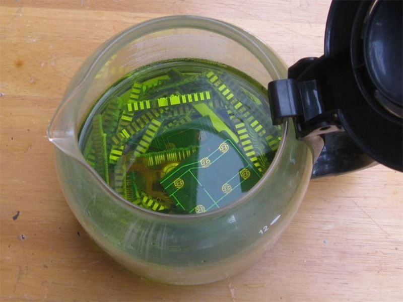 Как добыть золото из ненужной электроники (12 фото)