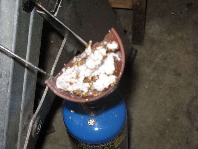 Как добыть золото из ненужной электроники (12 фото)