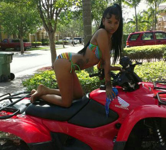 История Линды Перес (22 фото)