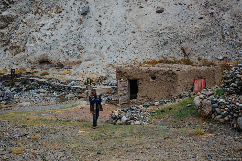 Как живут таджики у себя на родине