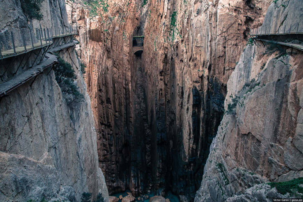 Caminito del Rey — одна из самых опасных троп в мире Caminito del Rey — одна из самых опасных троп в мире