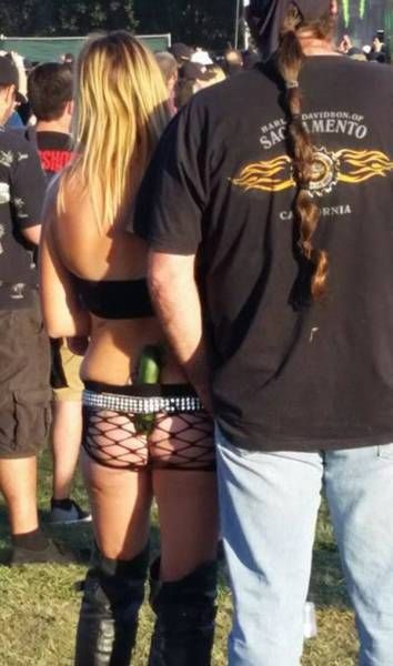 Забавные девушки