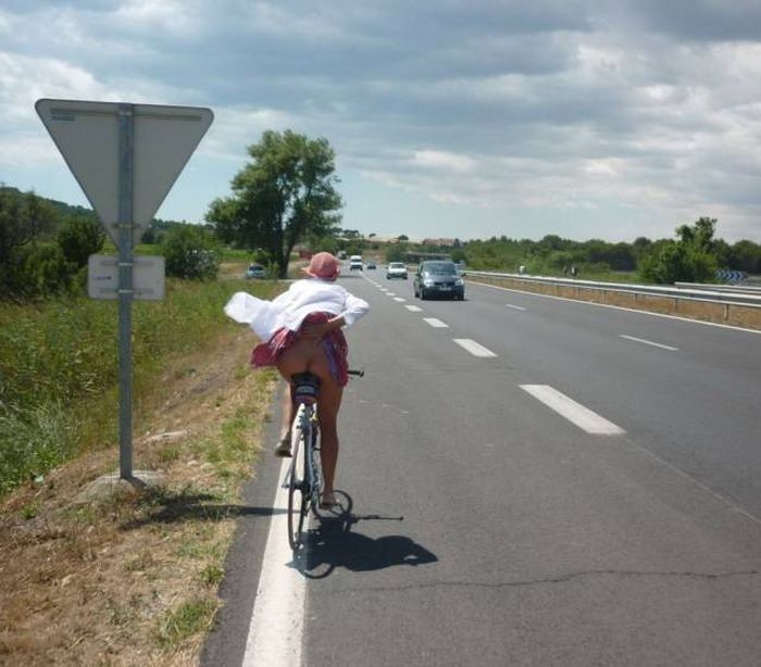 Забавные девушки