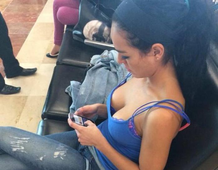 Забавные девушки