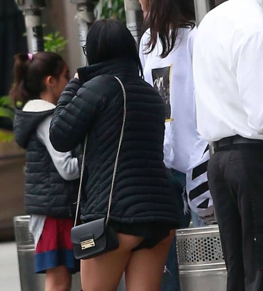 Забавные девушки