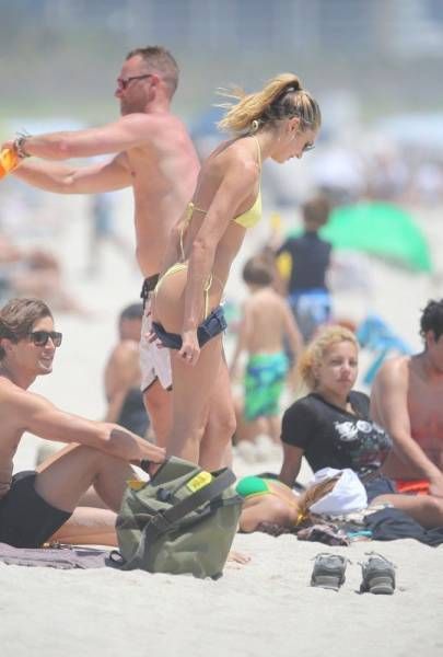 Забавные девушки