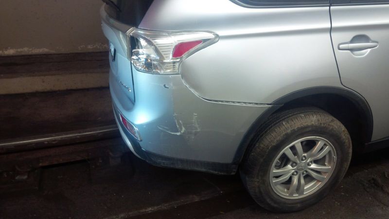 GPS завел водителя в трамвайный тоннель