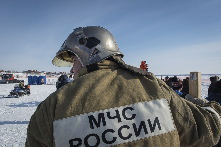 Обгоняя ветер