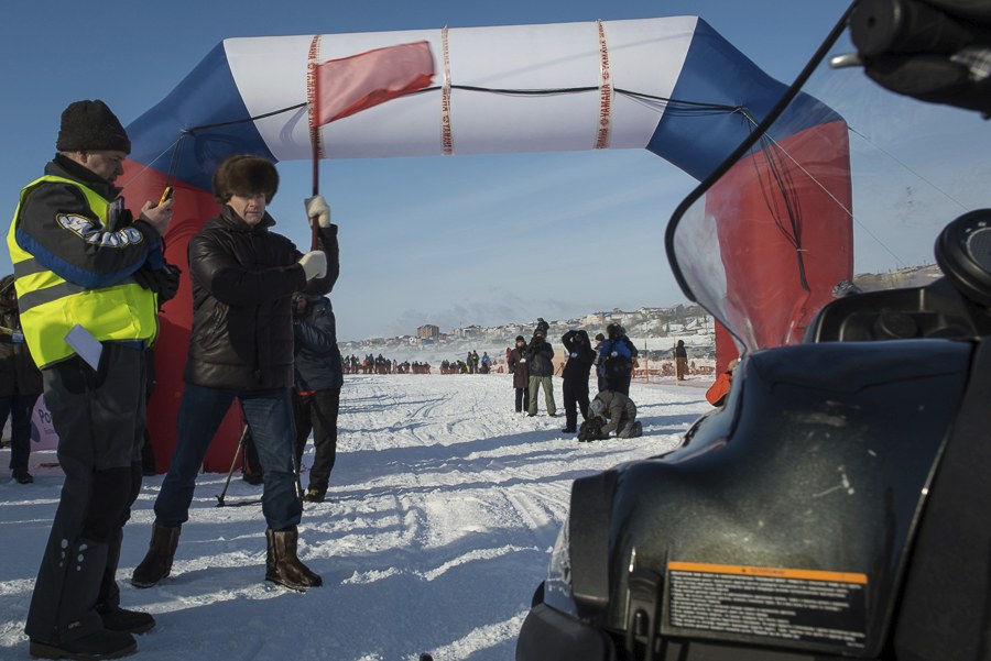 Обгоняя ветер