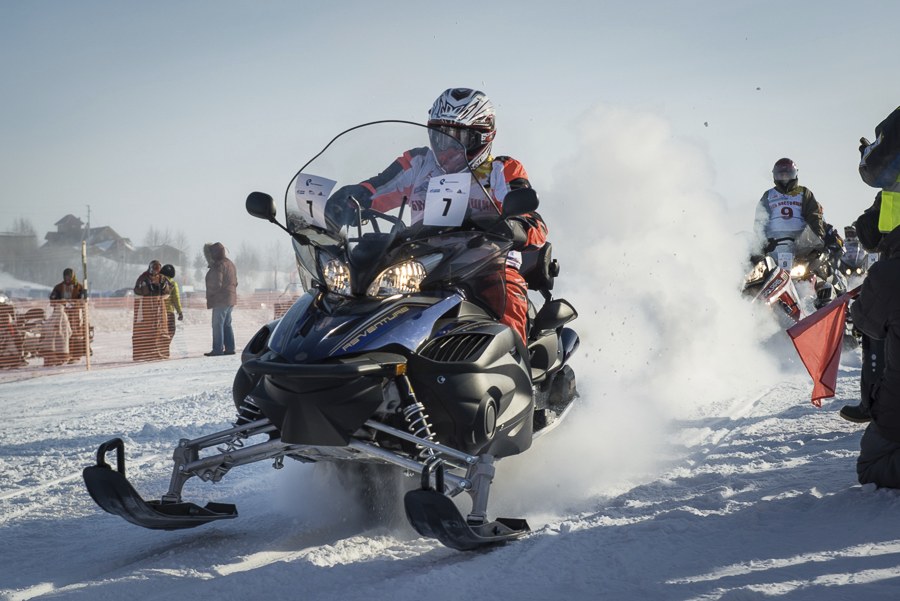 Обгоняя ветер