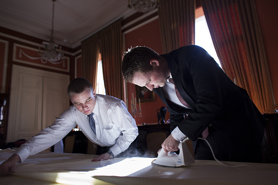 Как готовят дворецких в Европе Как готовят дворецких в Европе