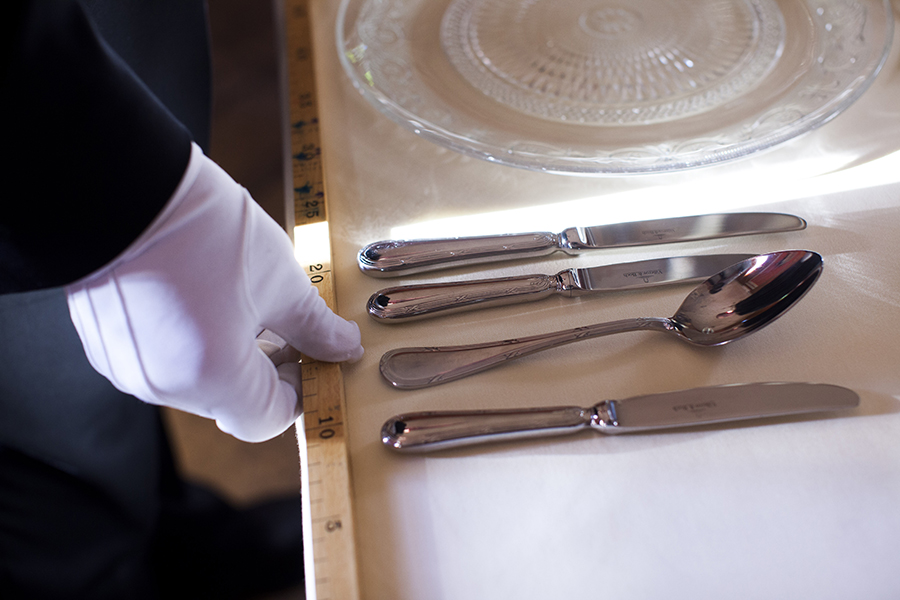 Как готовят дворецких в Европе Как готовят дворецких в Европе