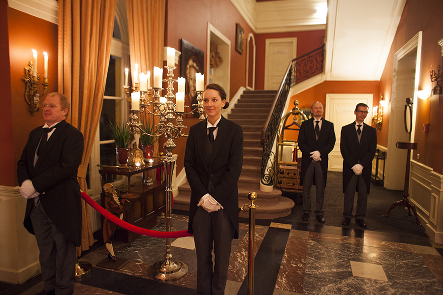 Как готовят дворецких в Европе Как готовят дворецких в Европе