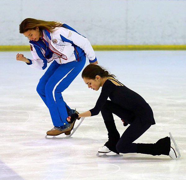 Российская фигуристка Евгения Медведева стала звездой Японии, рассказав стишок из «Сейлор Мун»