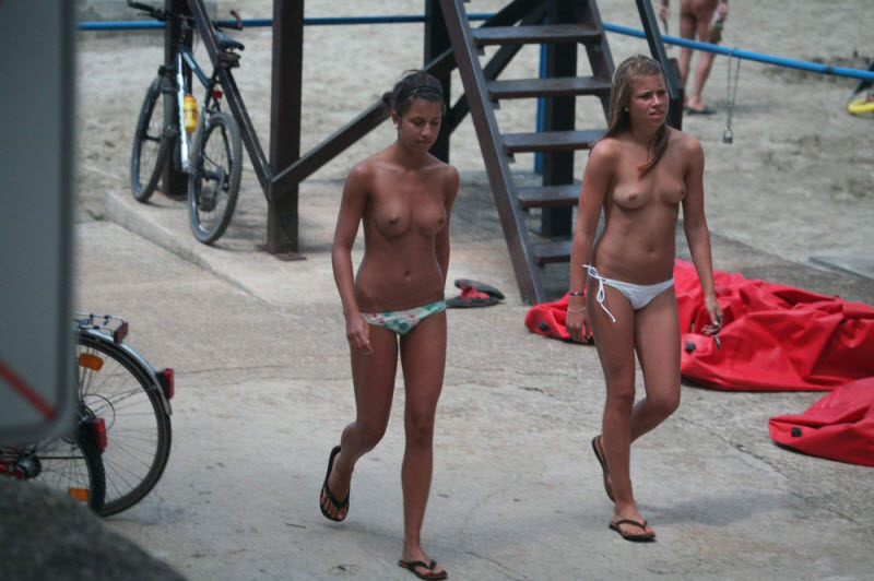 Обнаженный отдых