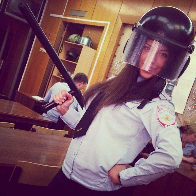 Очаровательные сотрудницы МВД России