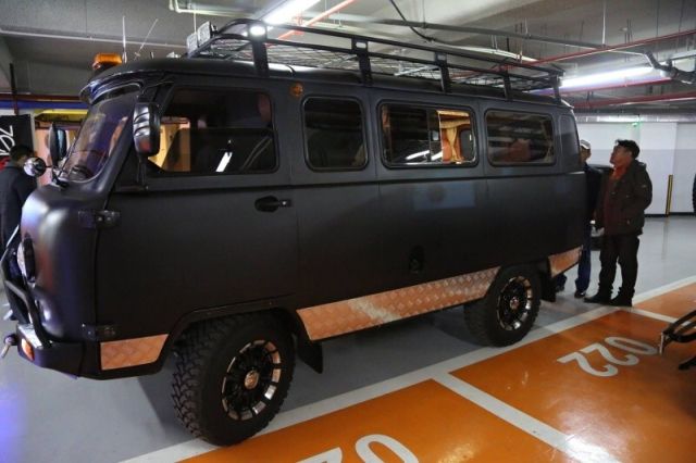 Монгольский тюнинг УАЗа "Буханки"