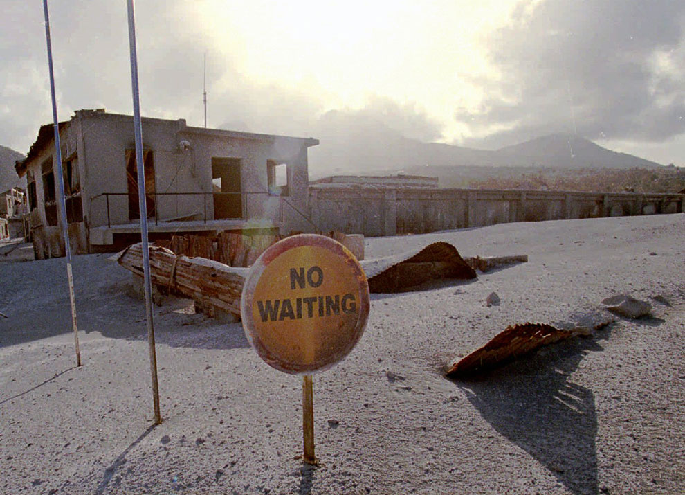 Вулкан Суфриер-Хиллс и остров-призрак