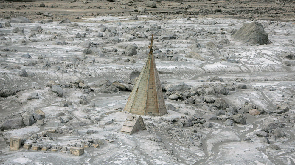 Вулкан Суфриер-Хиллс и остров-призрак